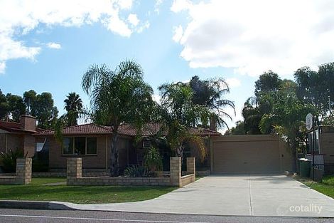 44 Connemara Dr, Thornlie, WA 6108