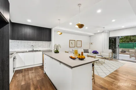 8/30 Careel Cl, Helensvale, QLD 4212
