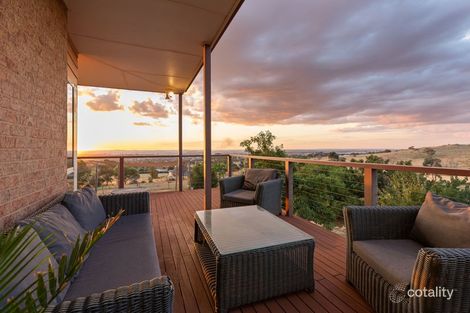 Property photo of 33 Kinvara Drive Junee NSW 2663