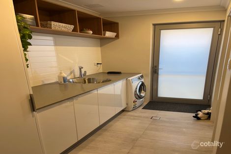Property photo of 8 Donnelly Ramble Wanneroo WA 6065