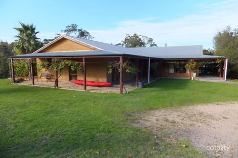 33 Paschal Dr, Bete Bolong, VIC 3888