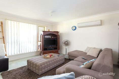 Property photo of 27 Ivy Crescent Old Bar NSW 2430