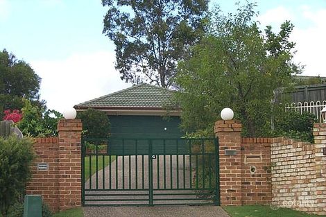 16 Sue Ct, Highland Park, QLD 4211