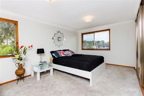 Property photo of 6 Arcot Close Tarro NSW 2322