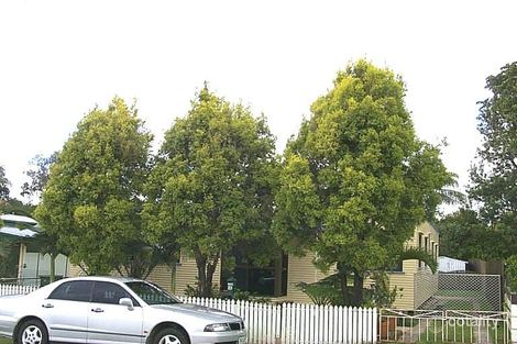 23 Gomer St, Booval, QLD 4304