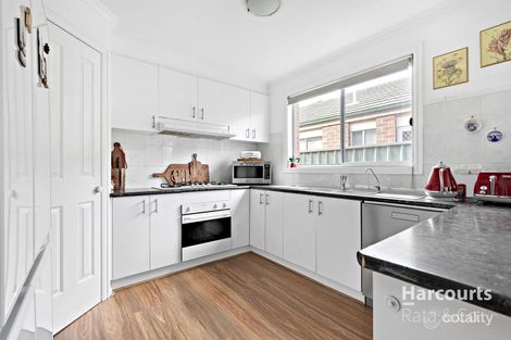 Property photo of 39 Goulburn Circuit Caroline Springs VIC 3023