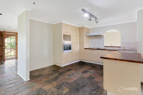 Property photo of 41 Blenheim Crescent Yamanto QLD 4305