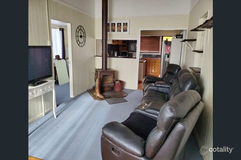 Property photo of 19 Elizabeth Street Inglewood QLD 4387