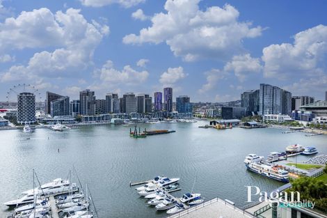 Property photo of 1404/9 Waterside Place Docklands VIC 3008