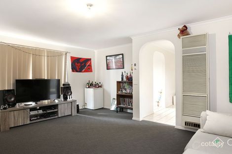 Property photo of 3/91 Gipps Crescent Cranbourne North VIC 3977