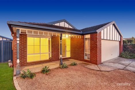 Property photo of 15 McQuillan Way Burnside VIC 3023