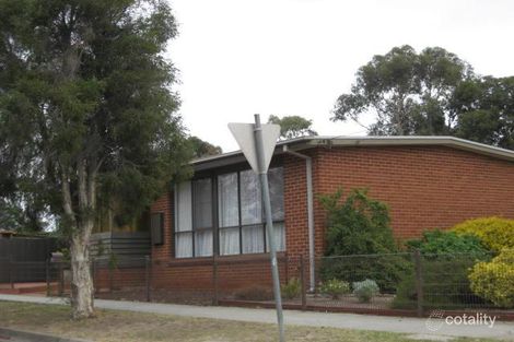 61 Heysen Dr, Sunbury, VIC 3429