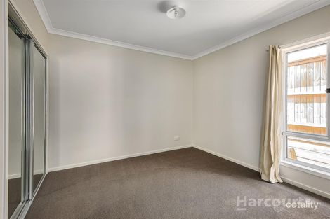 Property photo of 33 Bernard Circuit Yarrabilba QLD 4207
