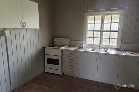 Property photo of 10 Bridge Street Stanthorpe QLD 4380