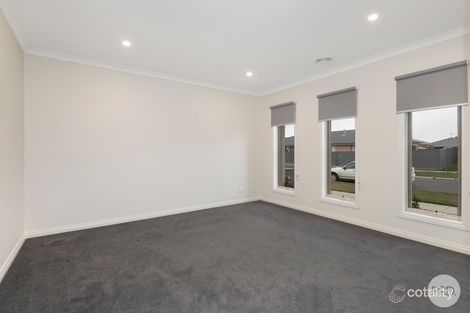 Property photo of 6 Monaghan Terrace Alfredton VIC 3350