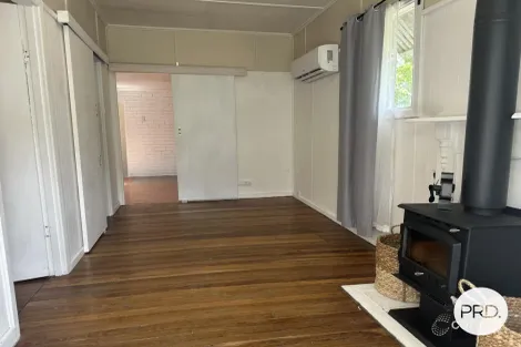 Property photo of 222 Foxlow Street Captains Flat NSW 2623