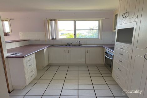 Property photo of 37 Owen Jenkins Drive Sarina Beach QLD 4737