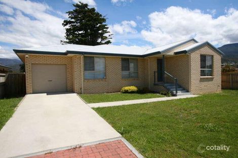 10 Pelican Cl, Claremont, TAS 7011