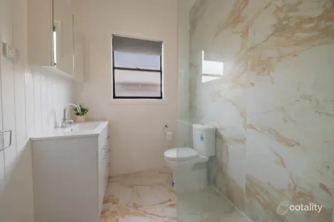 Property photo of 11 Armstrong Street Parkes NSW 2870