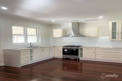 25 Cheviot St, Dianella, WA 6059