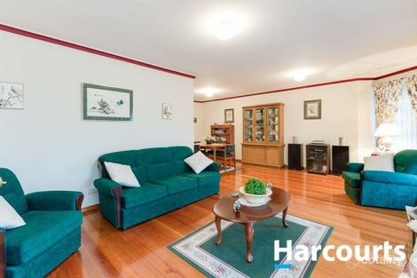 Property photo of 27 Hamilton Drive Cranbourne North VIC 3977