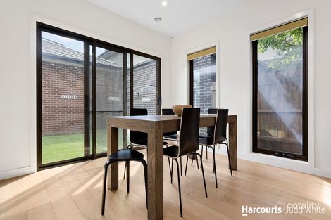 Property photo of 2/3 Folkestone Road Glen Waverley VIC 3150