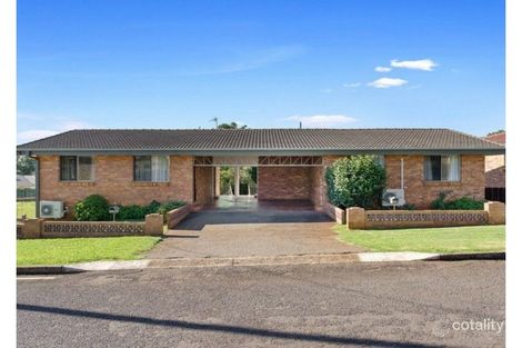 1/5 Perkins St, South Toowoomba, QLD 4350