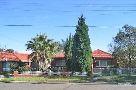 6 Tripoli Rd, Fairfield West, NSW 2165