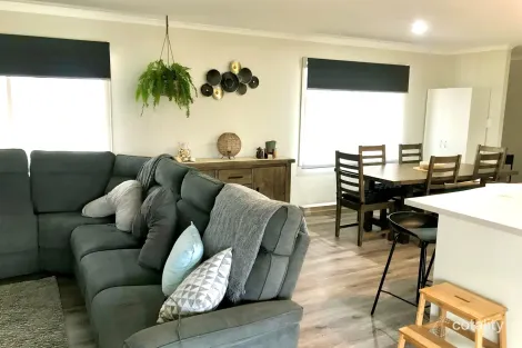 Property photo of 1 Talbot Grove Ceduna SA 5690