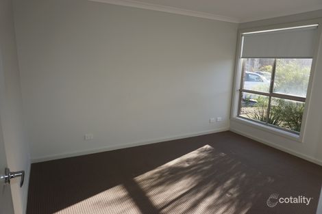 Property photo of 21 Devoe Road Point Cook VIC 3030