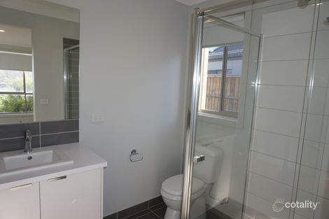 Property photo of 21 Devoe Road Point Cook VIC 3030