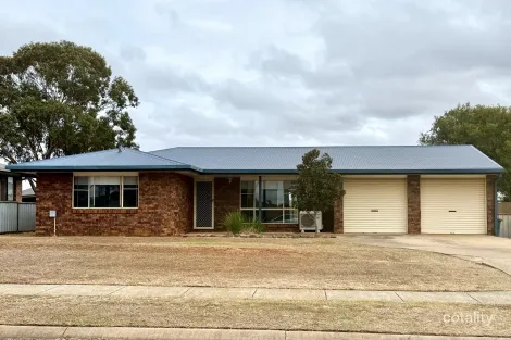 59 Hamlyn Rd, Oakey, QLD 4401