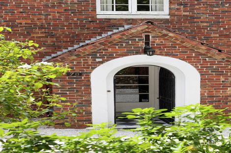 Property photo of 70 St Georges Road Toorak VIC 3142