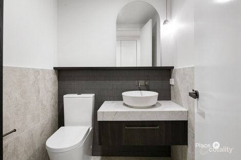 Property photo of 3/8 Carlton Street Highgate Hill QLD 4101