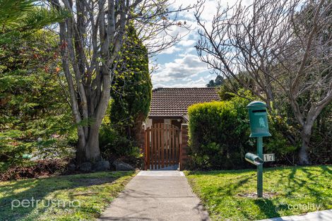 Property photo of 17 Begonia Street Lindisfarne TAS 7015