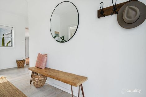 Property photo of 29 Elaine Avenue Berkeley Vale NSW 2261