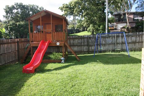 Property photo of 27 Calca Crescent Ferny Hills QLD 4055