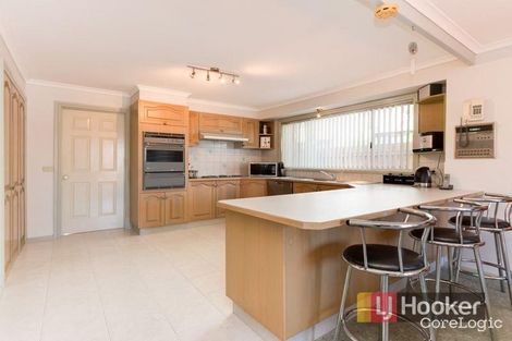 Property photo of 4 Samaher Court Endeavour Hills VIC 3802