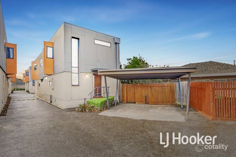 2/27 New St, Dandenong, VIC 3175