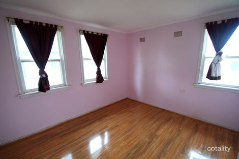 Property photo of 16 Elrington Place Cartwright NSW 2168