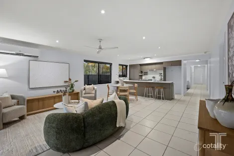 Property photo of 42 Waratah Crescent Springfield Lakes QLD 4300