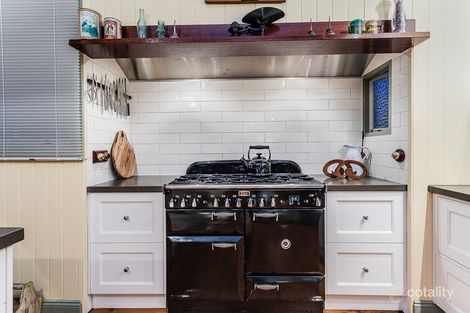 Property photo of 110 Palm Avenue Shorncliffe QLD 4017