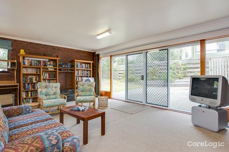 Property photo of 27 Stradbroke Avenue Cowes VIC 3922