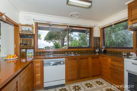 Property photo of 27 Stradbroke Avenue Cowes VIC 3922