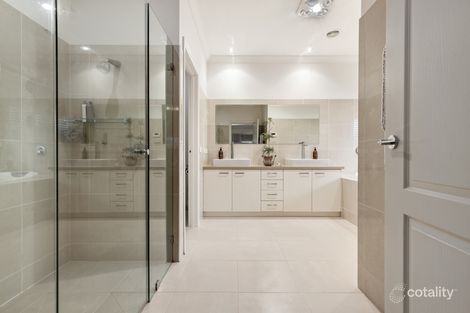Property photo of 9 Alfredton Drive Alfredton VIC 3350