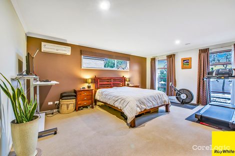 Property photo of 17 Ladybird Crescent Point Cook VIC 3030