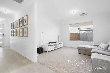 Property photo of 6 Mackerel Circuit Alkimos WA 6038