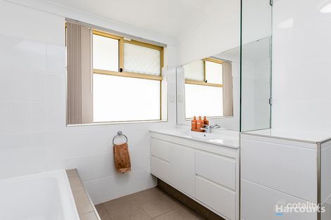 48 Cockman Crss, Stratton, WA 6056