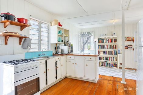 2/32 Addison St, Red Hill, QLD 4059