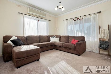 Property photo of 17 Henrietta Street Warragul VIC 3820